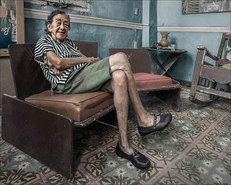 Lady of Cuba_Open_Roy Essery.jpg